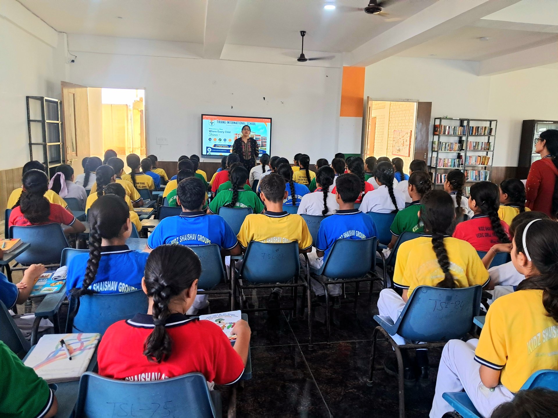 Tirang International School