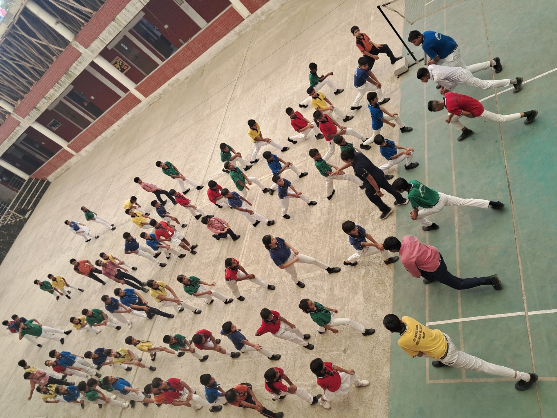 Tirang International School