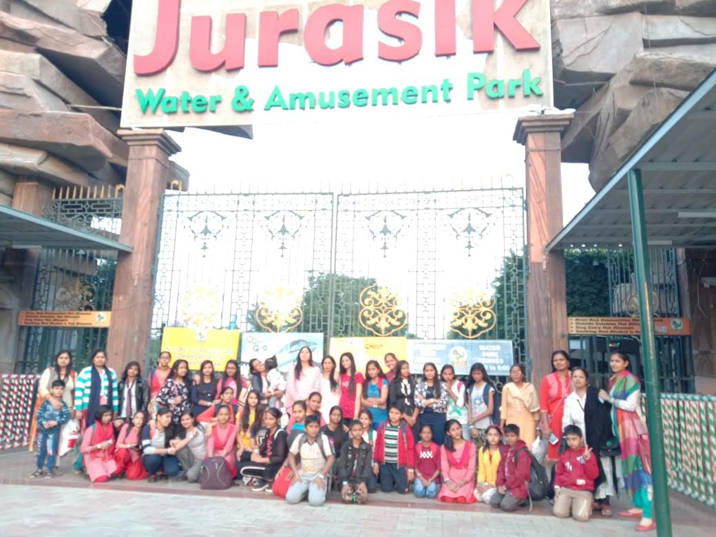 Tirang International School